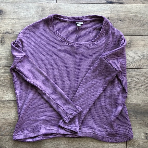 Purple Sweater - Picture 1 of 2